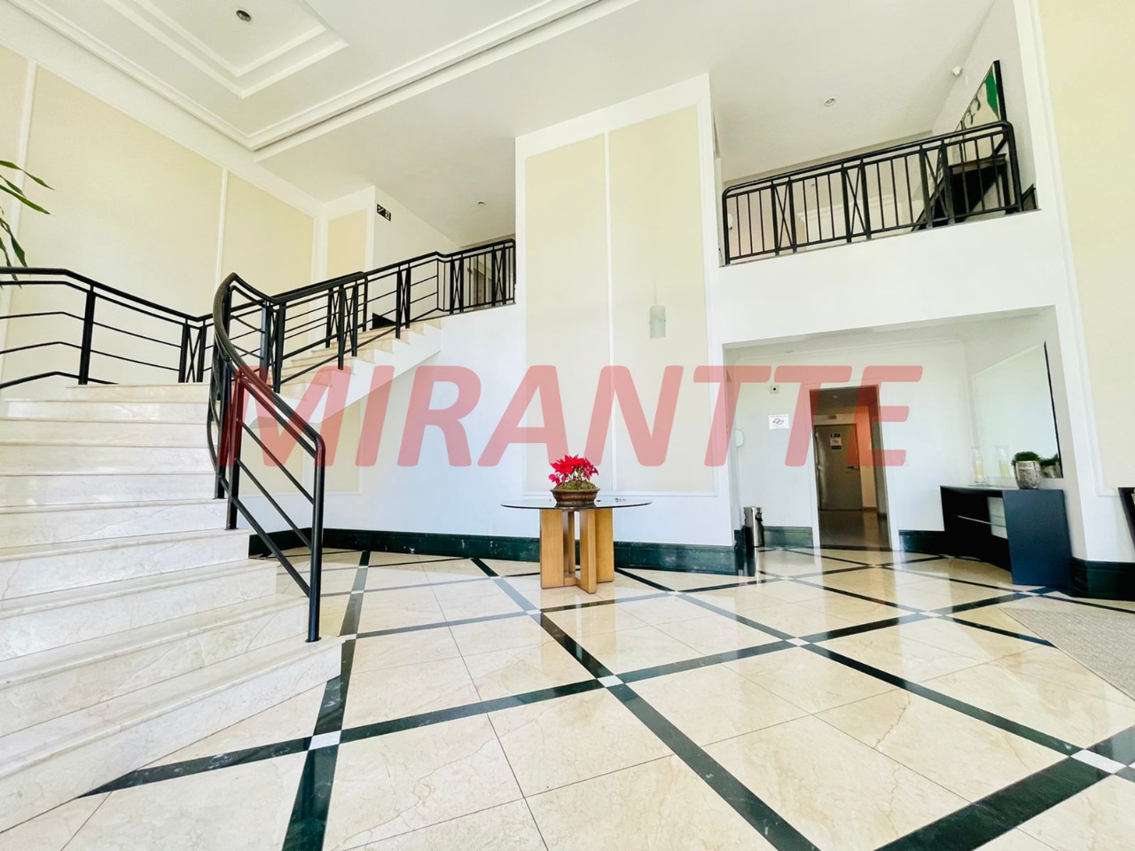 Apartamento de 215m² com 3 quartos em Perdizes