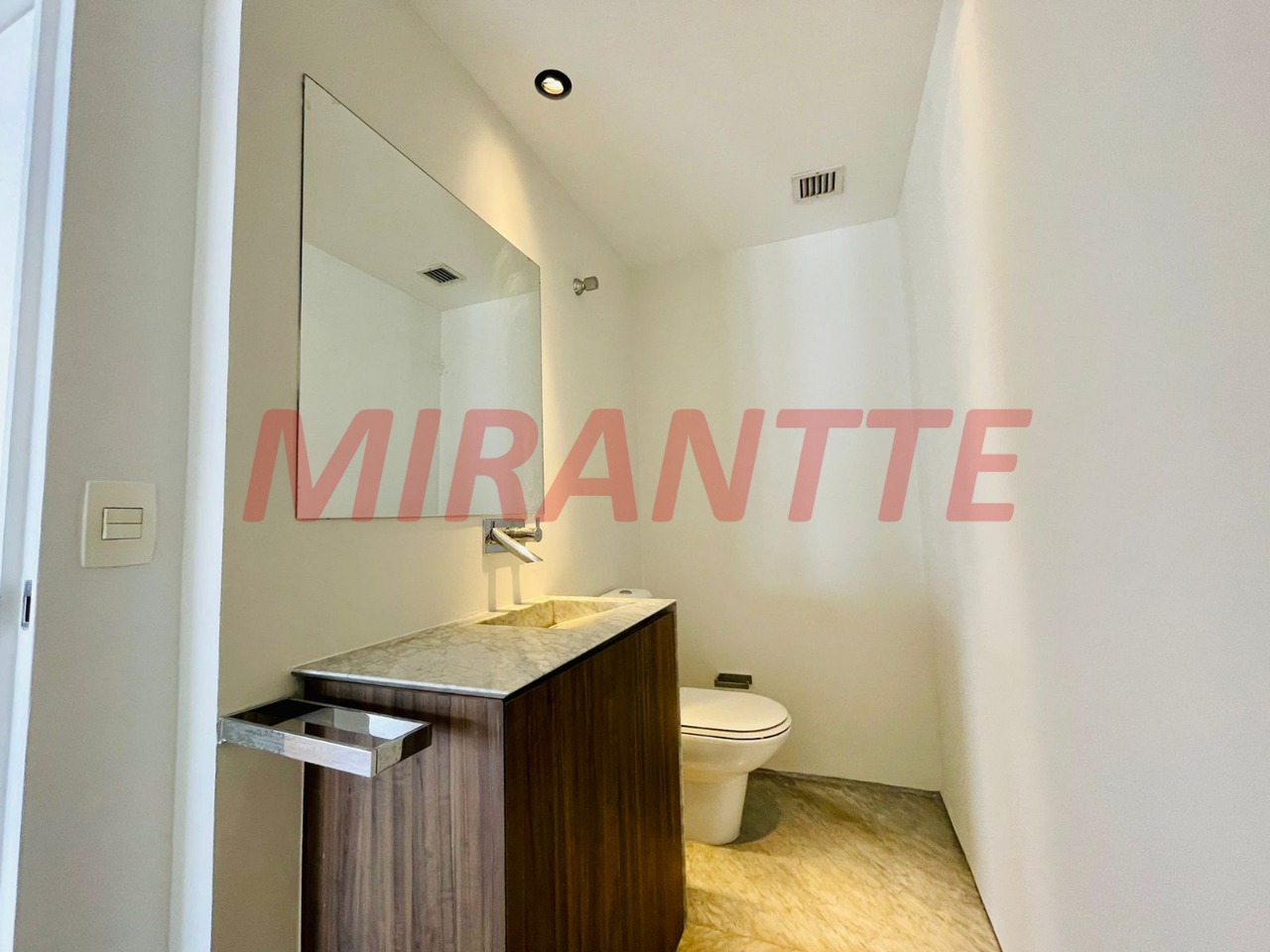 Apartamento de 215m² com 3 quartos em Perdizes