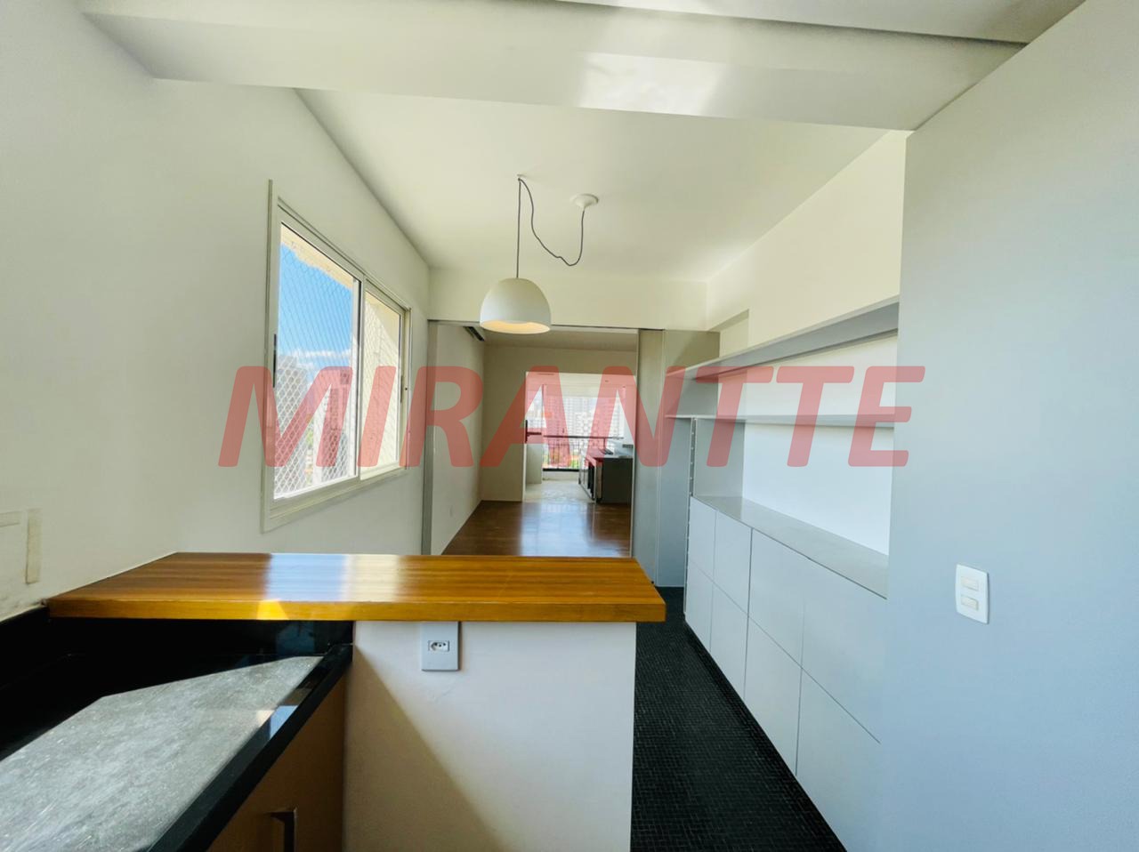 Apartamento de 215m² com 3 quartos em Perdizes