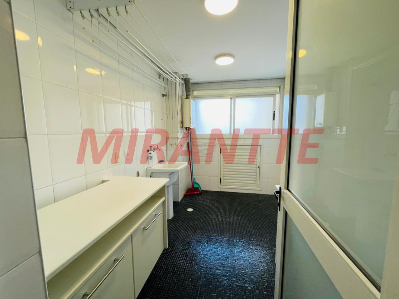 Apartamento de 215m² com 3 quartos em Perdizes