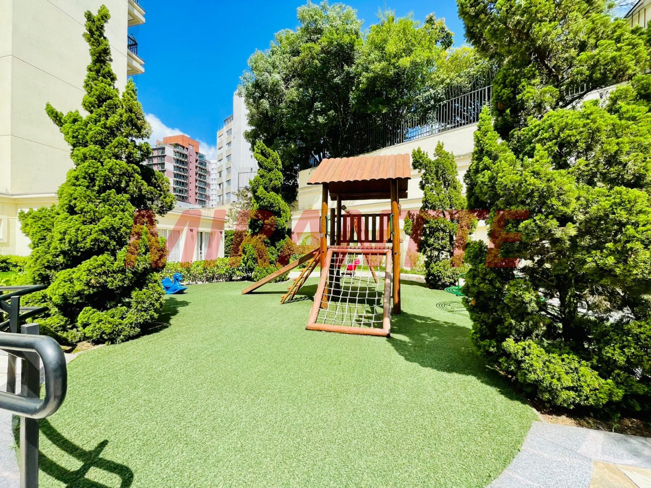 Apartamento de 215m² com 3 quartos em Perdizes
