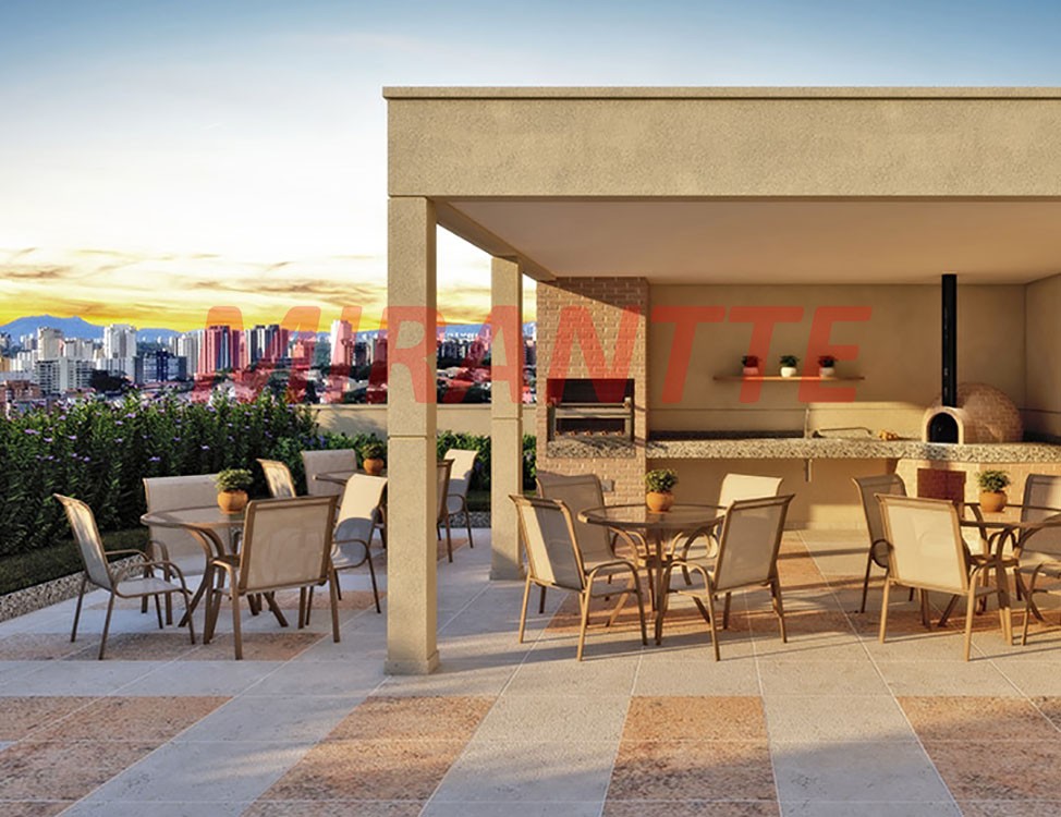 Apartamento de 52m² com 2 quartos em Santana