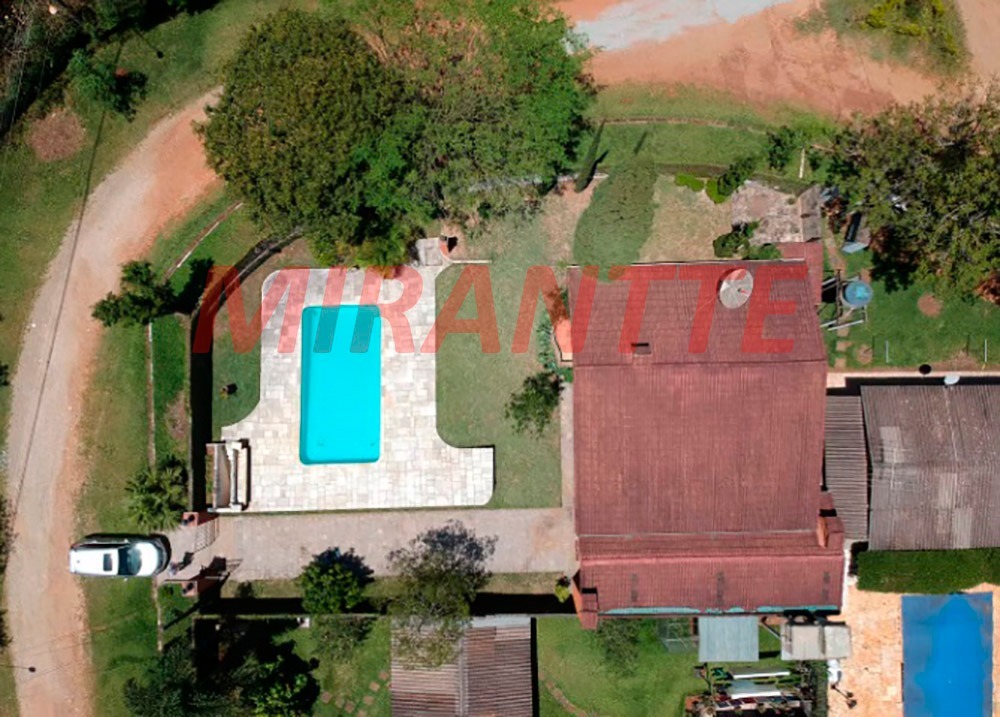 Cond. fechado de 269m² com 3 quartos em Centro – Mairiporã