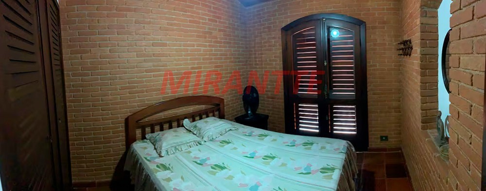Cond. fechado de 269m² com 3 quartos em Centro – Mairiporã