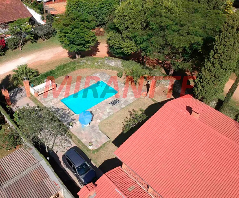 Cond. fechado de 269m² com 3 quartos em Centro – Mairiporã