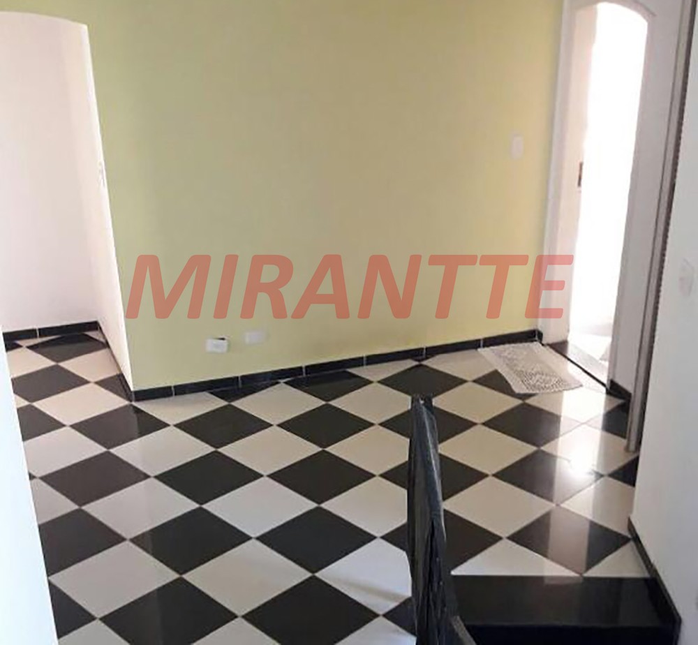 Sobrado de 690m² com 4 quartos em Serra da Cantareira