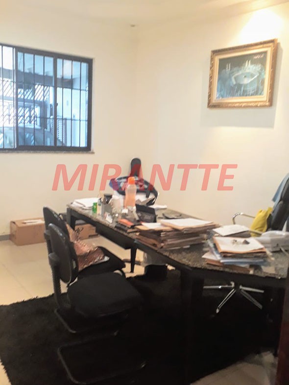 Casa terrea de 180m² com 3 quartos em Vila Isolina Mazzei