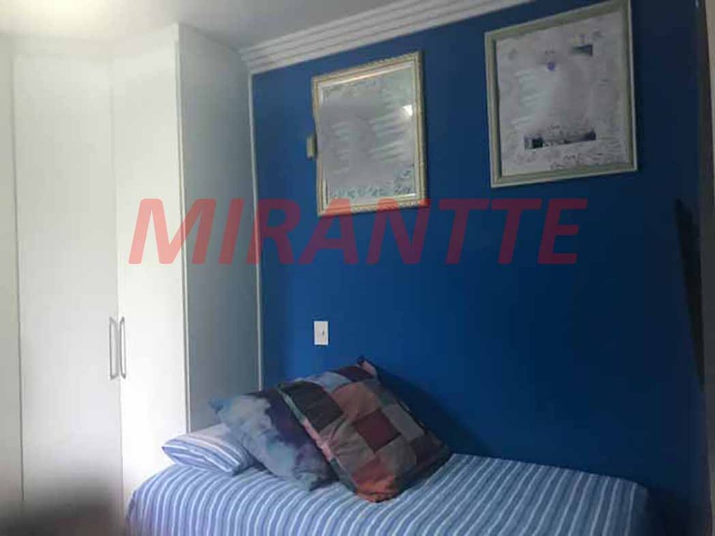Cond. fechado de 170m² com 4 quartos em Horto Florestal