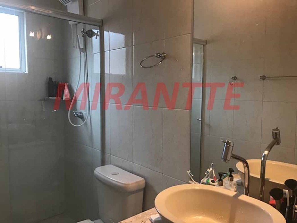 Cond. fechado de 170m² com 4 quartos em Horto Florestal
