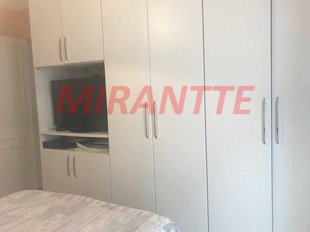 Cond. fechado de 170m² com 4 quartos em Horto Florestal
