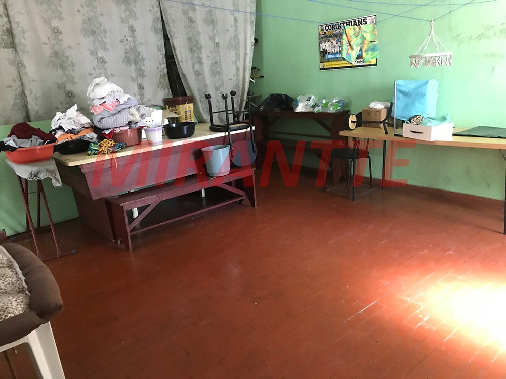 Sobrado de 192m² com 3 quartos em Vila Mazzei