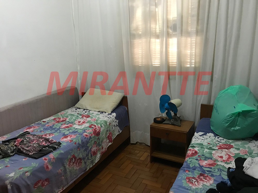 Sobrado de 192m² com 3 quartos em Vila Mazzei
