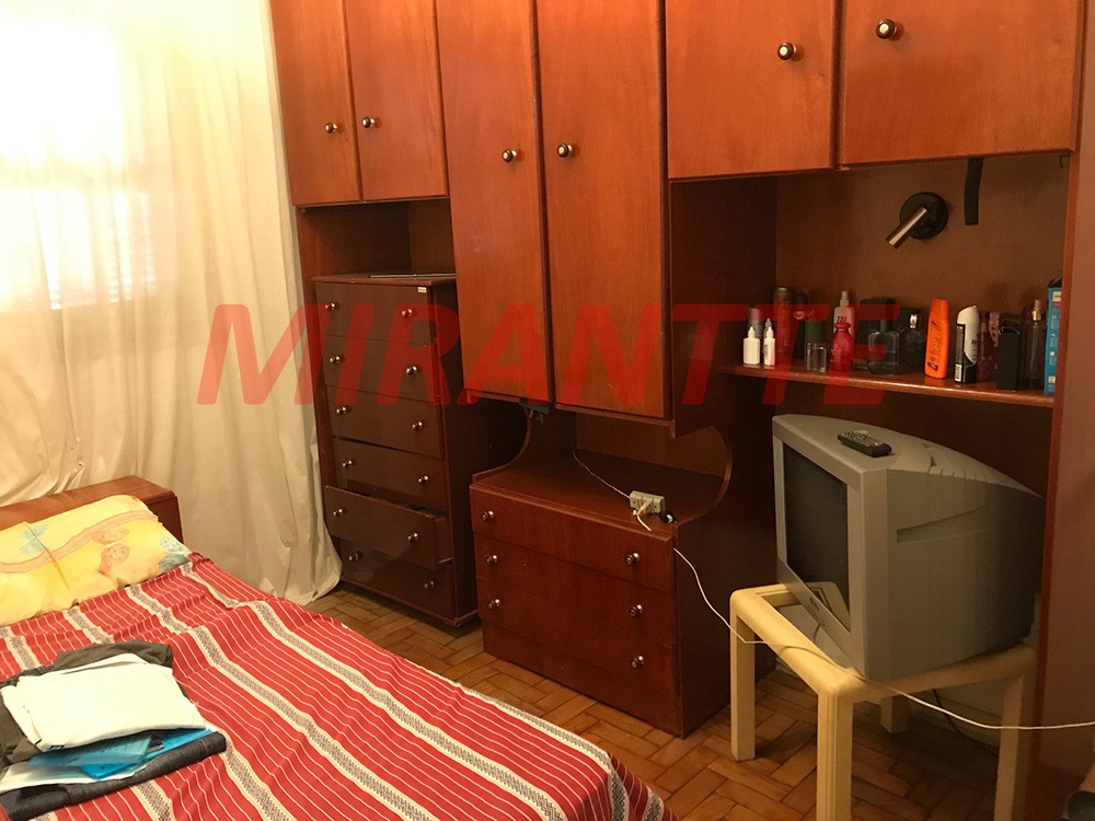 Sobrado de 192m² com 3 quartos em Vila Mazzei