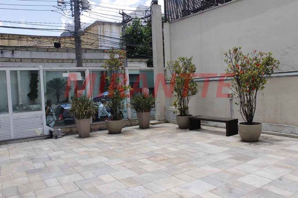 Apartamento de 80m² com 2 quartos em Cerqueira César