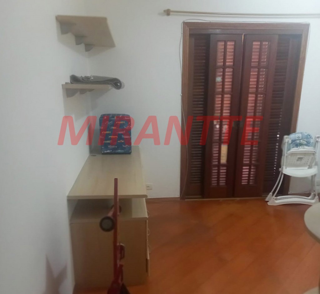 Sobrado de 266m² com 3 quartos em Parque Continental I
