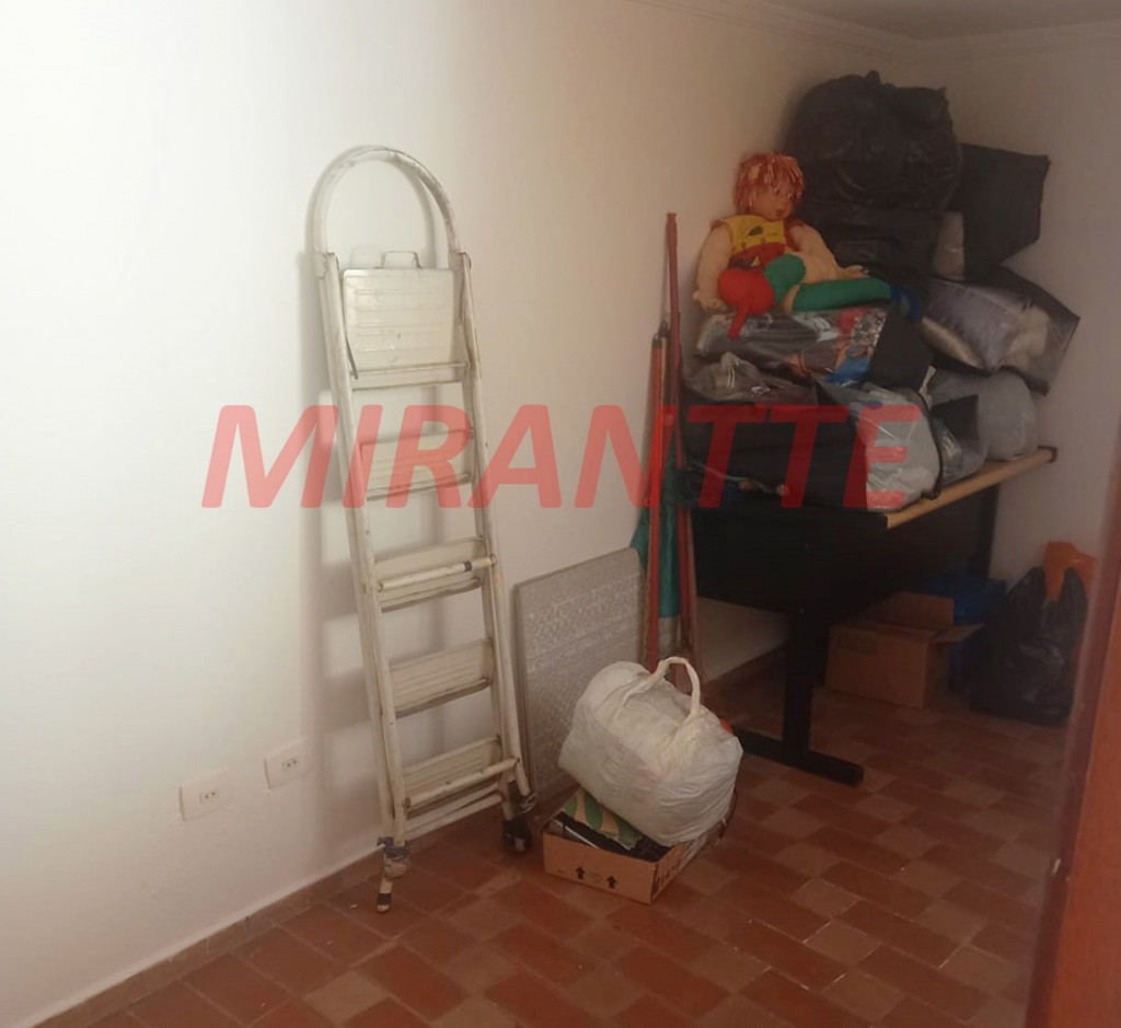 Sobrado de 266m² com 3 quartos em Parque Continental I