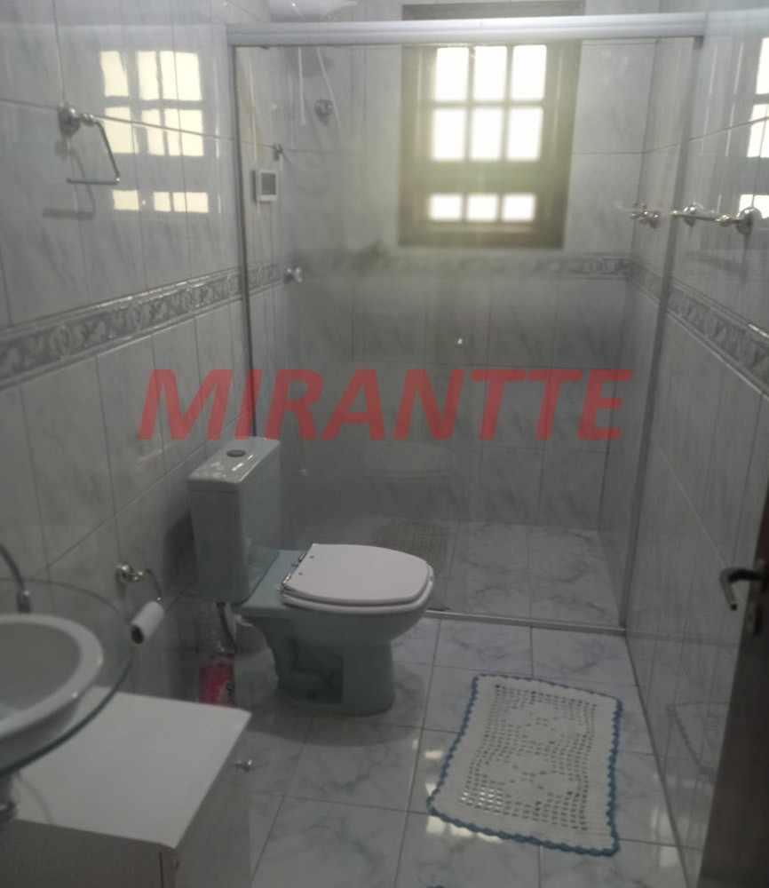 Sobrado de 266m² com 3 quartos em Parque Continental I