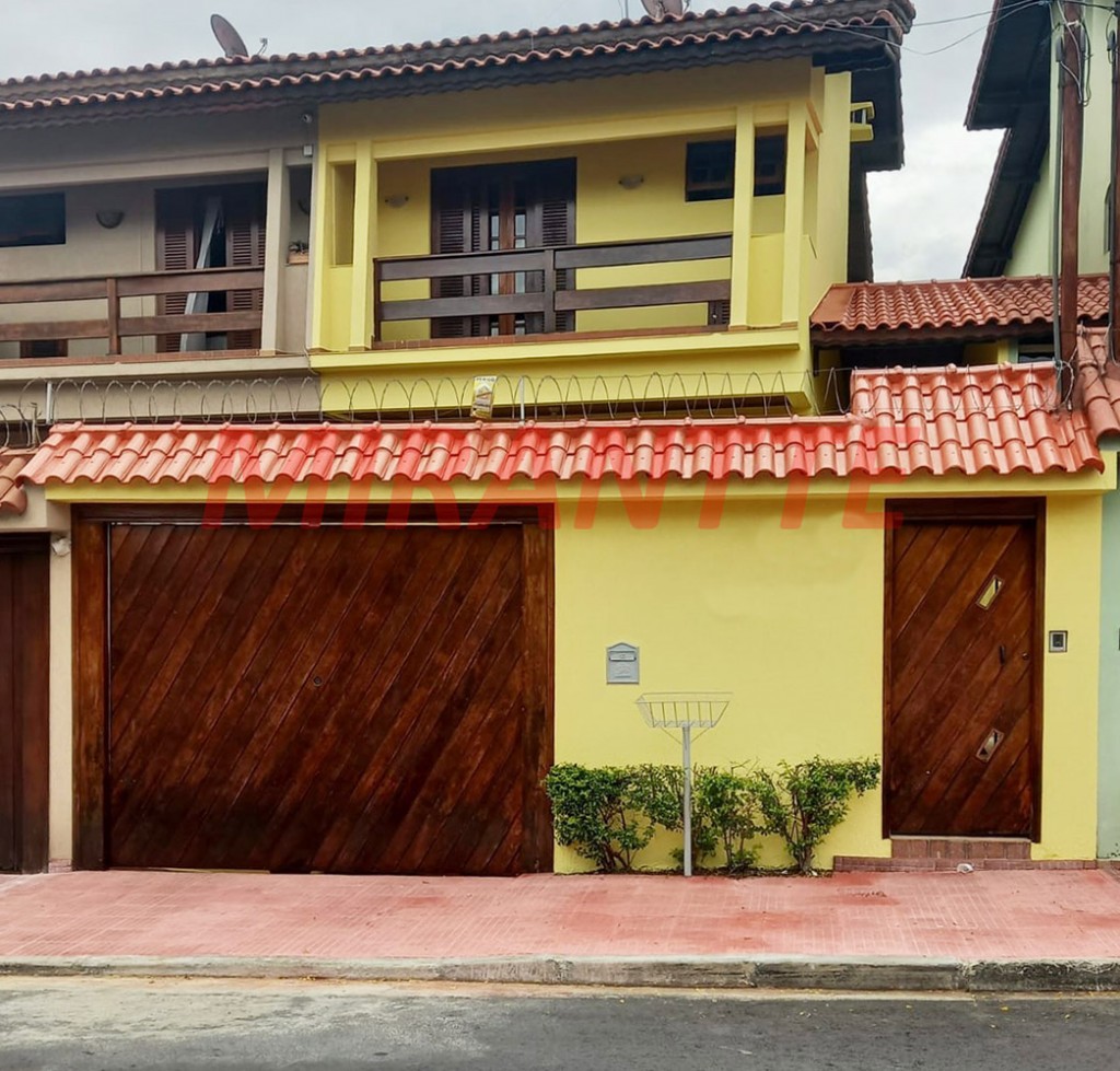Sobrado de 266m² com 3 quartos em Parque Continental I