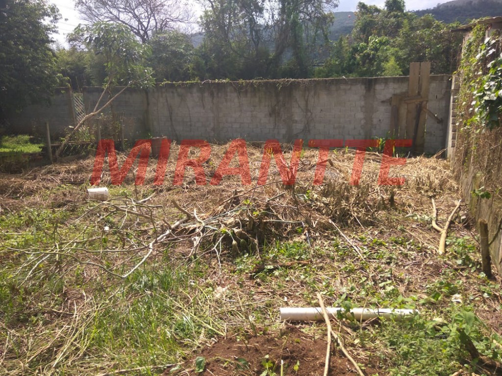 Terreno de 360m² em Serra Da Cantareira