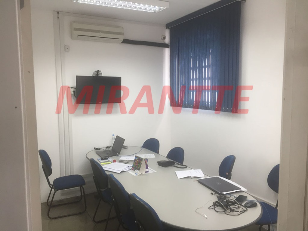 Comercial em Parada Inglesa