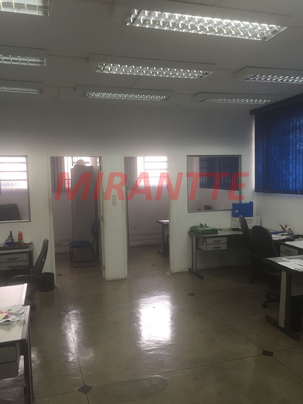 Comercial em Parada Inglesa