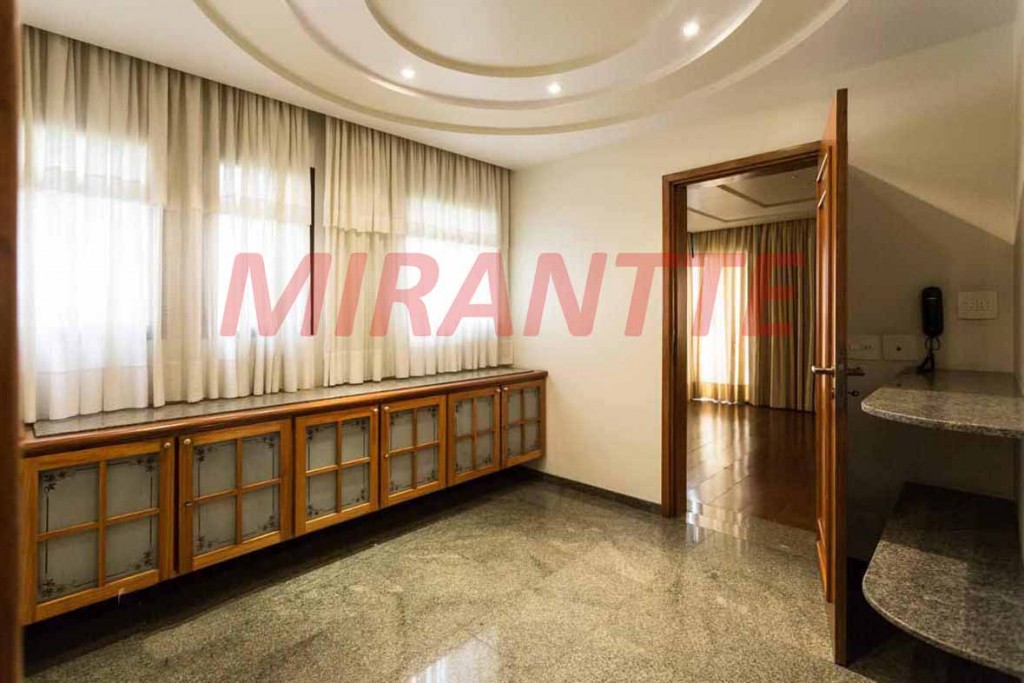 Apartamento de 250m² com 4 quartos em Moema