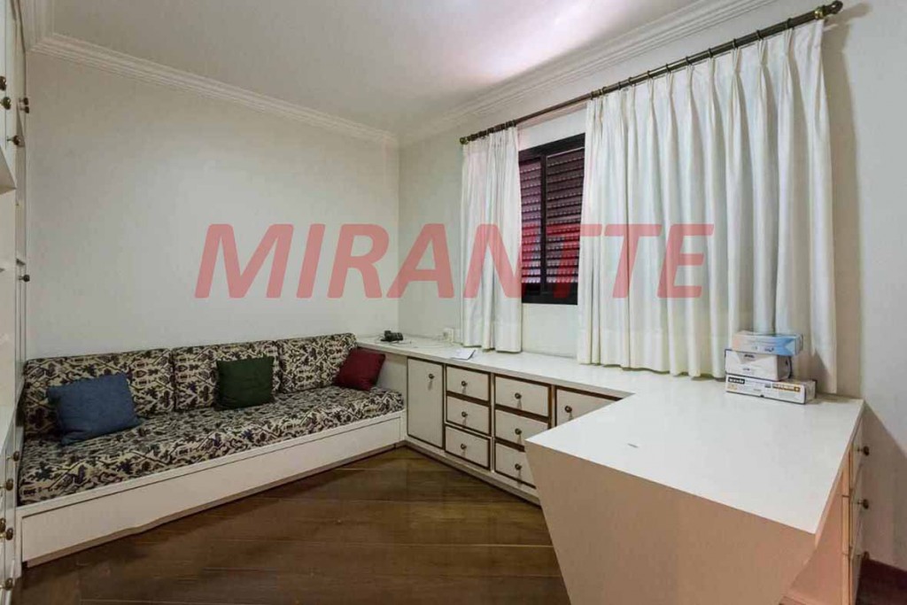 Apartamento de 250m² com 4 quartos em Moema