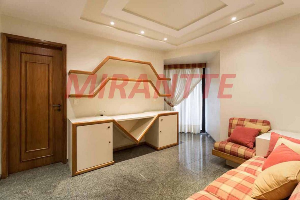 Apartamento de 250m² com 4 quartos em Moema