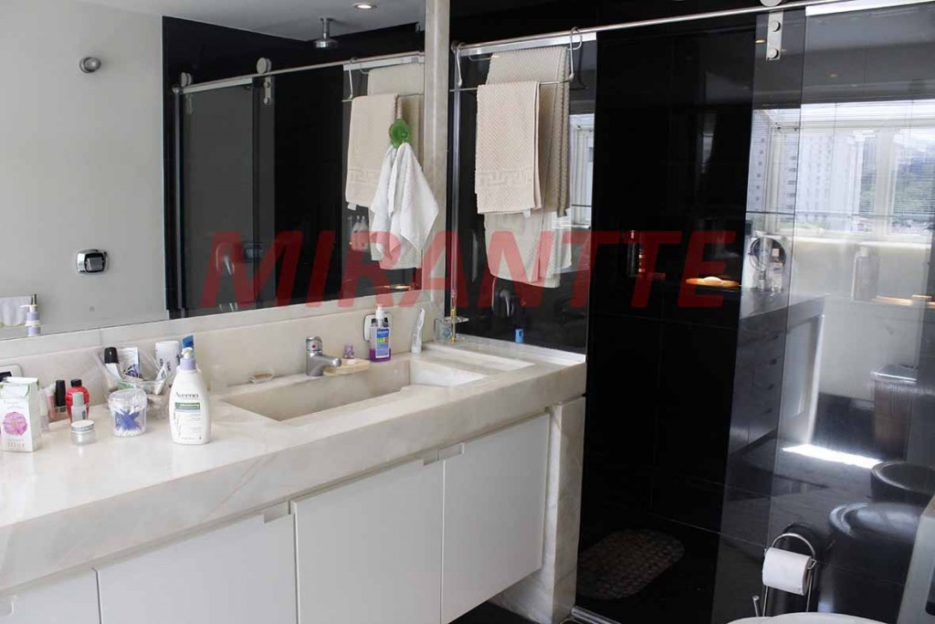 Cobertura duplex de 236m² com 2 quartos em Cerqueira César