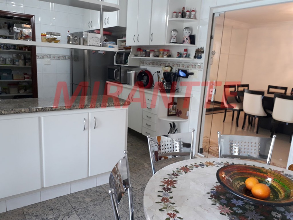 Sobrado de 329m² com 4 quartos em Jardim Leonor Mendes De Barros