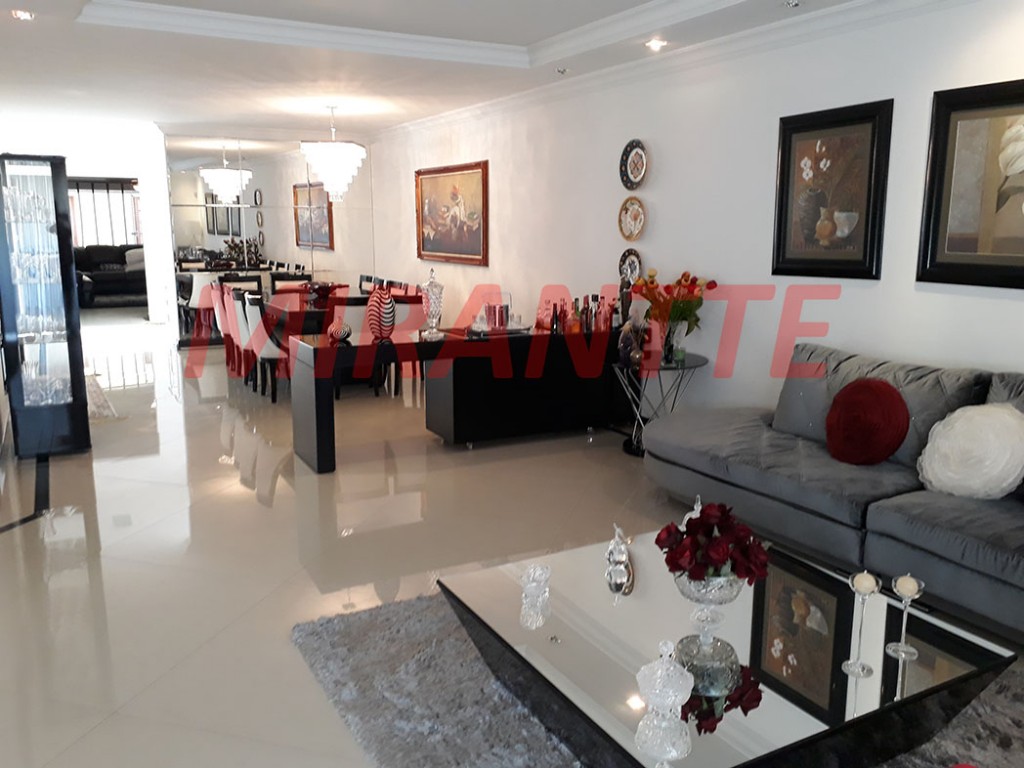 Sobrado de 329m² com 4 quartos em Jardim Leonor Mendes De Barros
