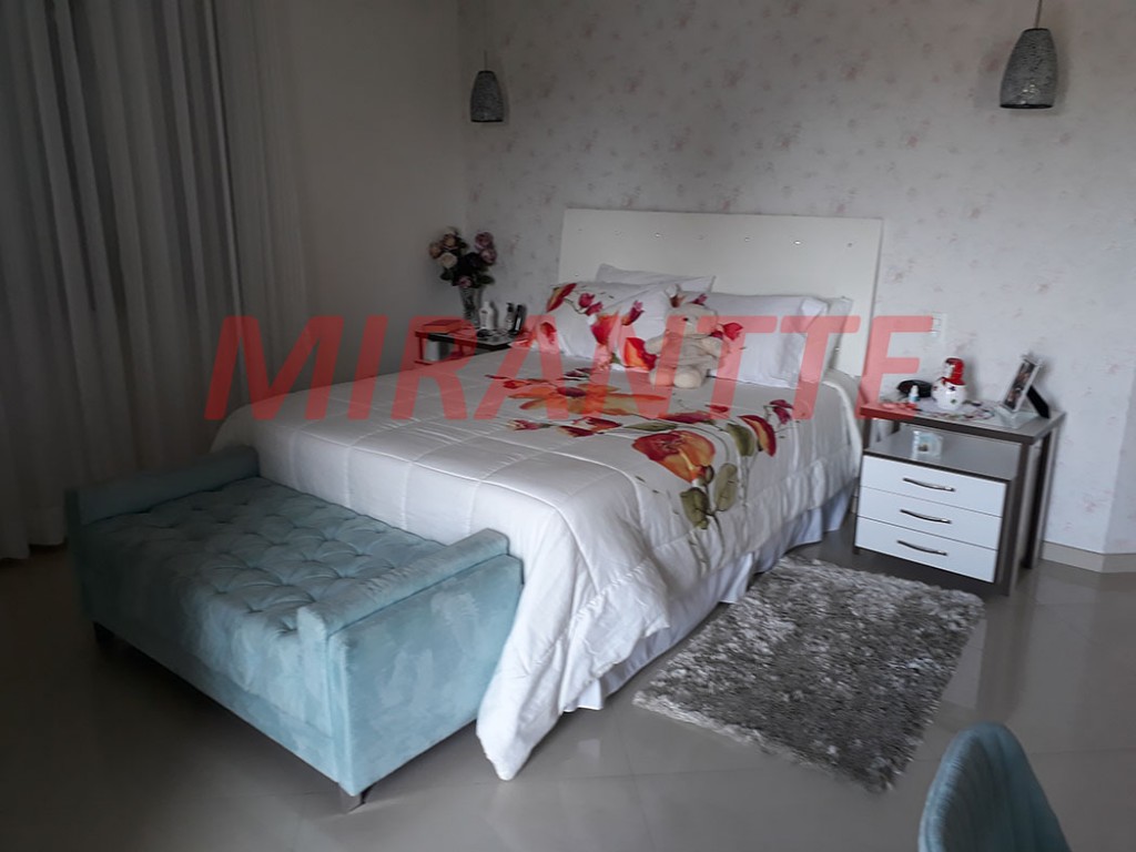 Sobrado de 329m² com 4 quartos em Jardim Leonor Mendes De Barros