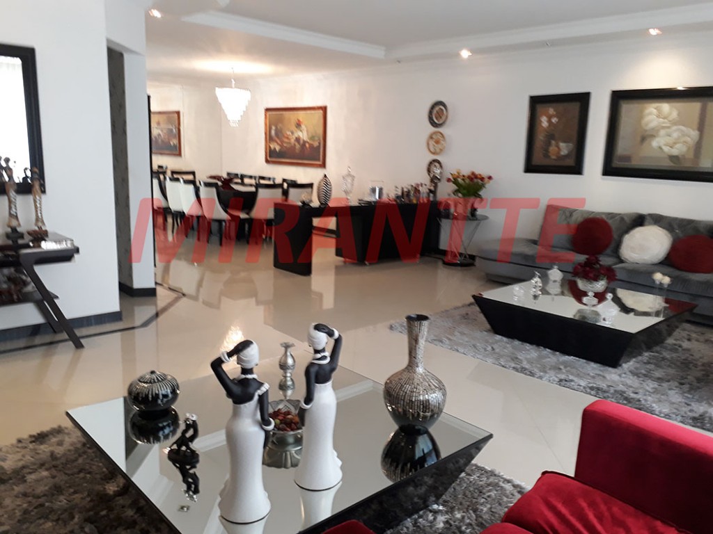 Sobrado de 329m² com 4 quartos em Jardim Leonor Mendes De Barros