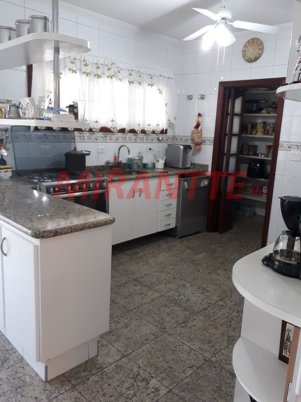 Sobrado de 329m² com 4 quartos em Jardim Leonor Mendes De Barros