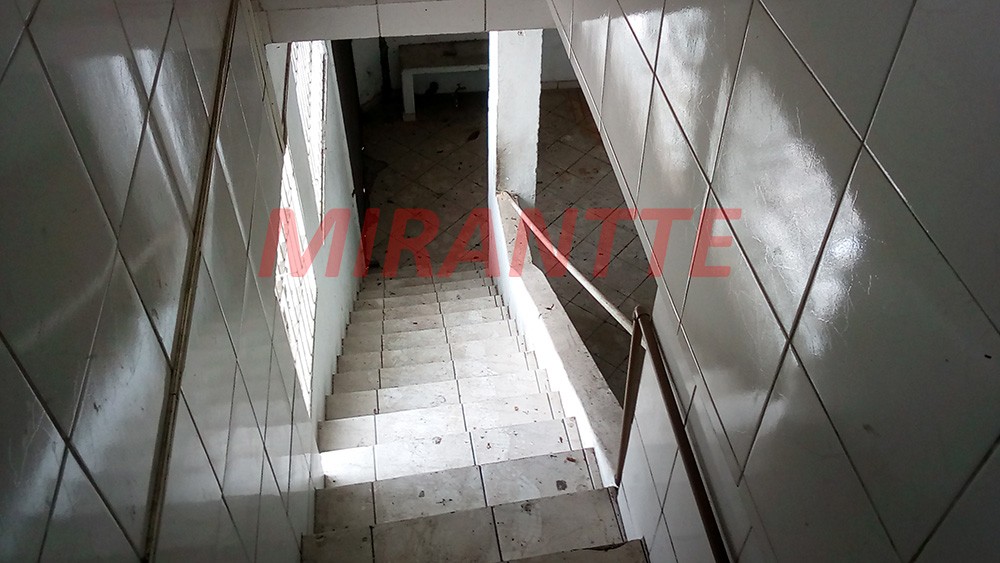 Comercial de 280m² em Imirim