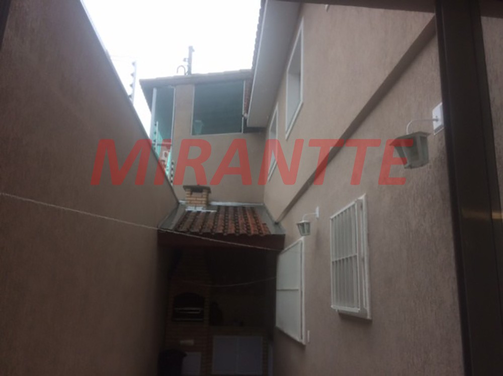 Sobrado de 108m² com 3 quartos em Horto Florestal