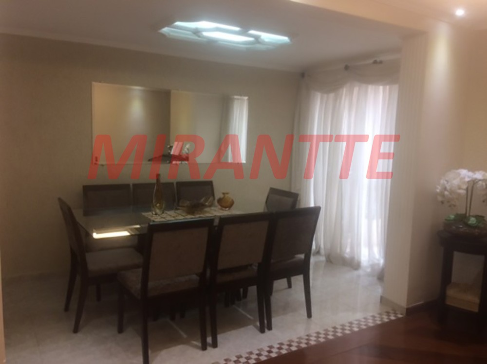 Sobrado de 108m² com 3 quartos em Horto Florestal