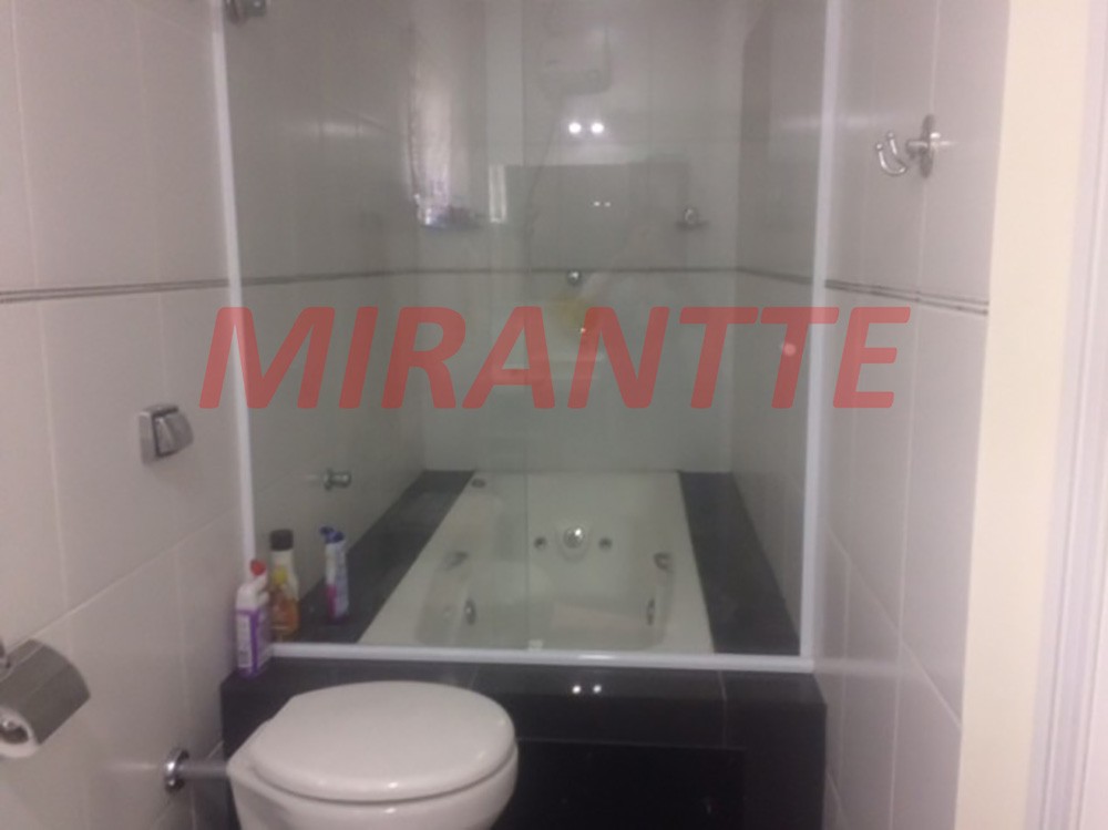 Sobrado de 108m² com 3 quartos em Horto Florestal