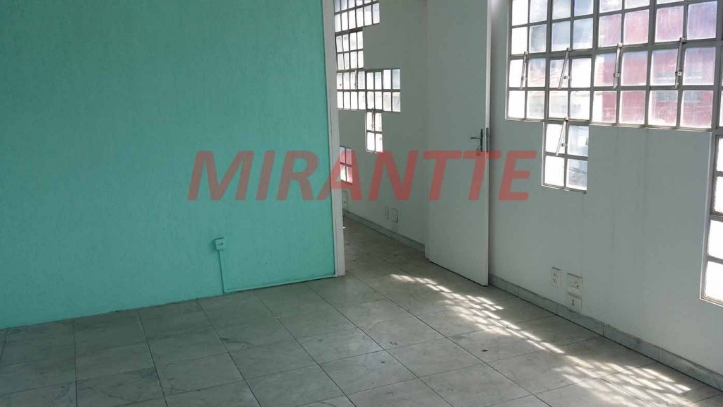 Comercial de 300m² em Vila Maria