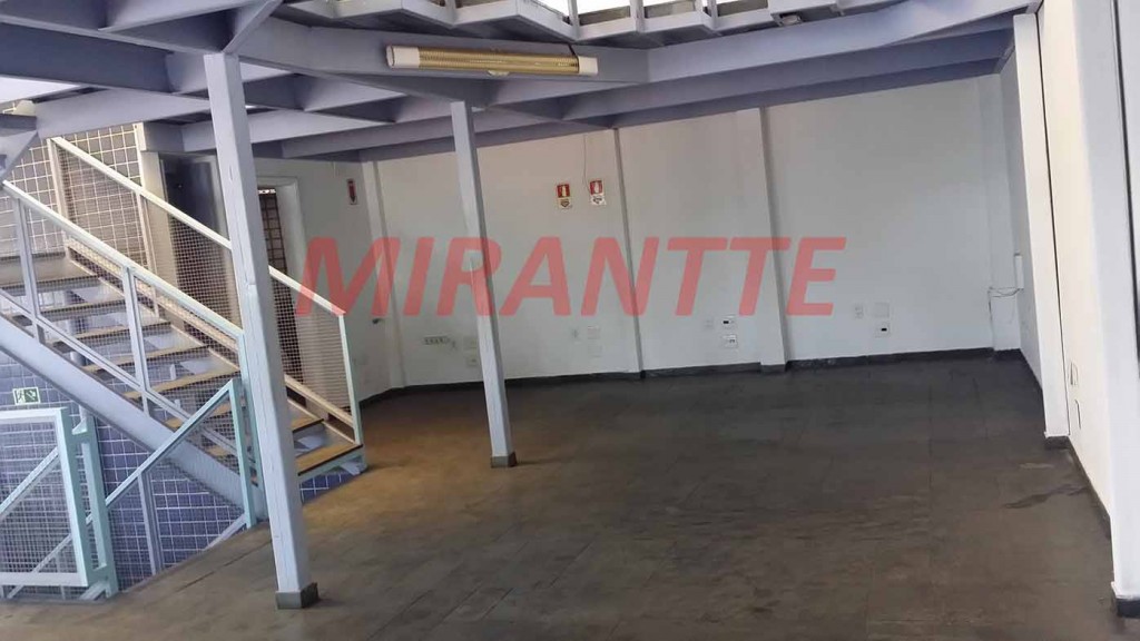 Comercial de 300m² em Vila Maria