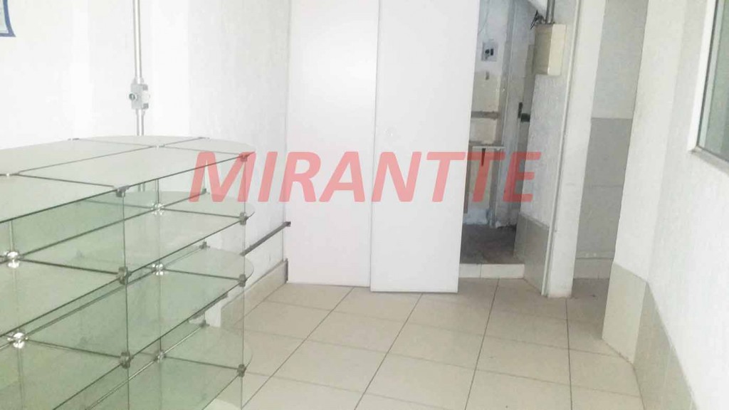 Comercial de 123m² em Santana