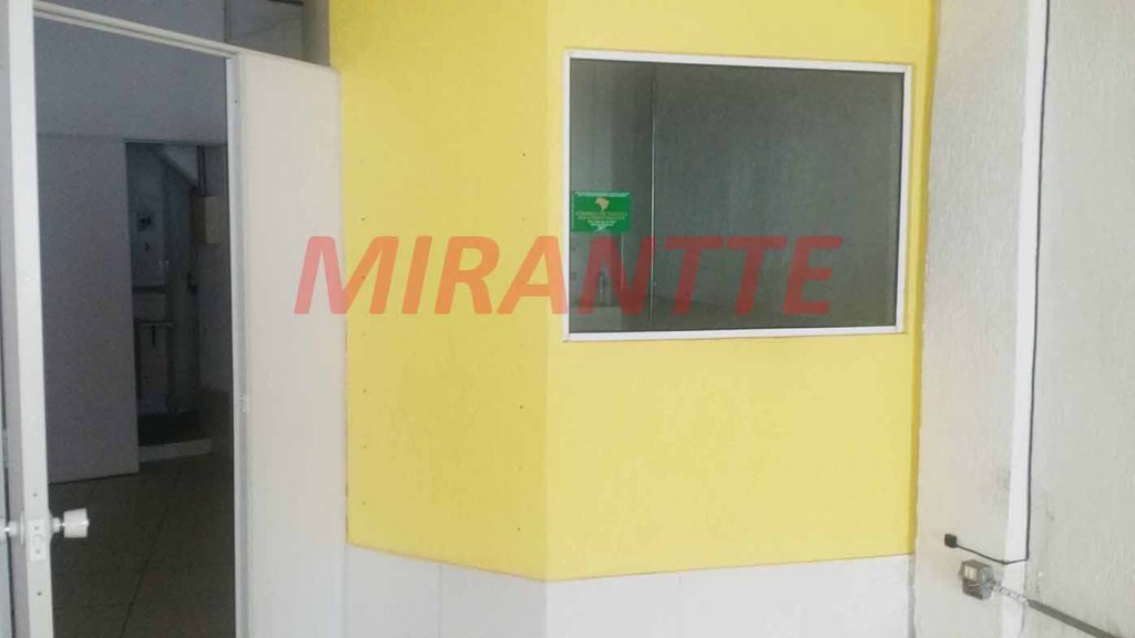 Comercial de 123m² em Santana