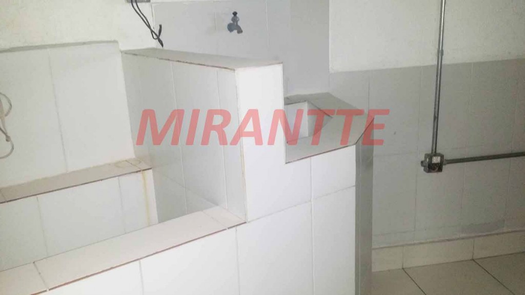 Comercial de 123m² em Santana