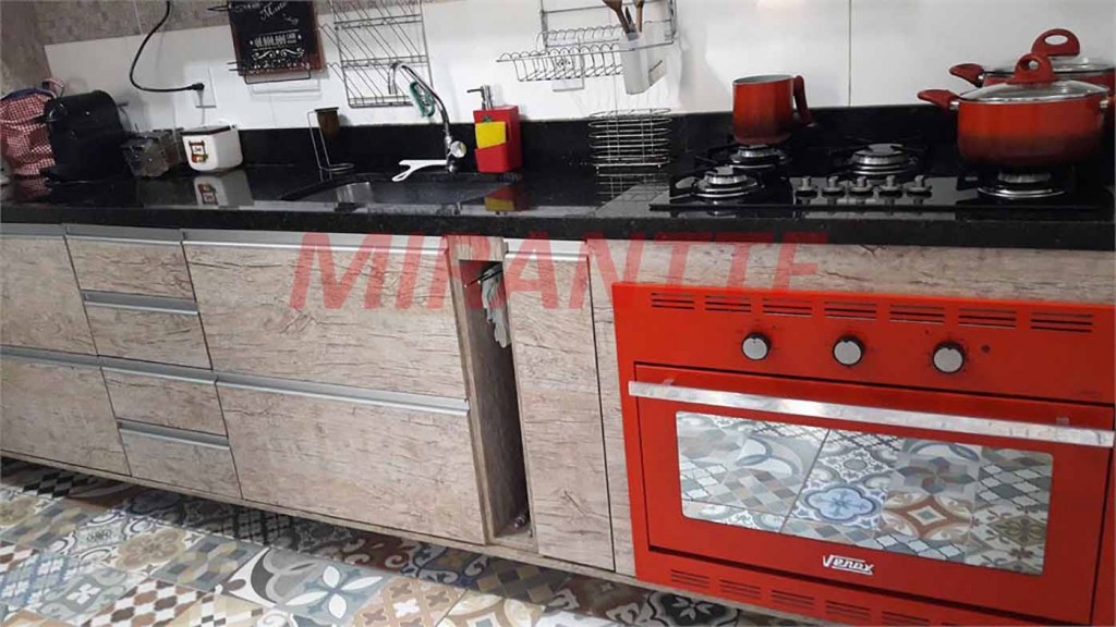 Cond. fechado de 134m² com 3 quartos em Jaçana