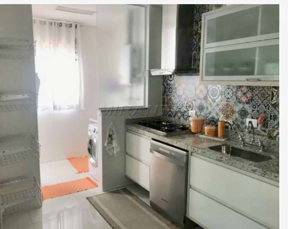 Apartamento de 176m² com 3 quartos em Pitangueiras
