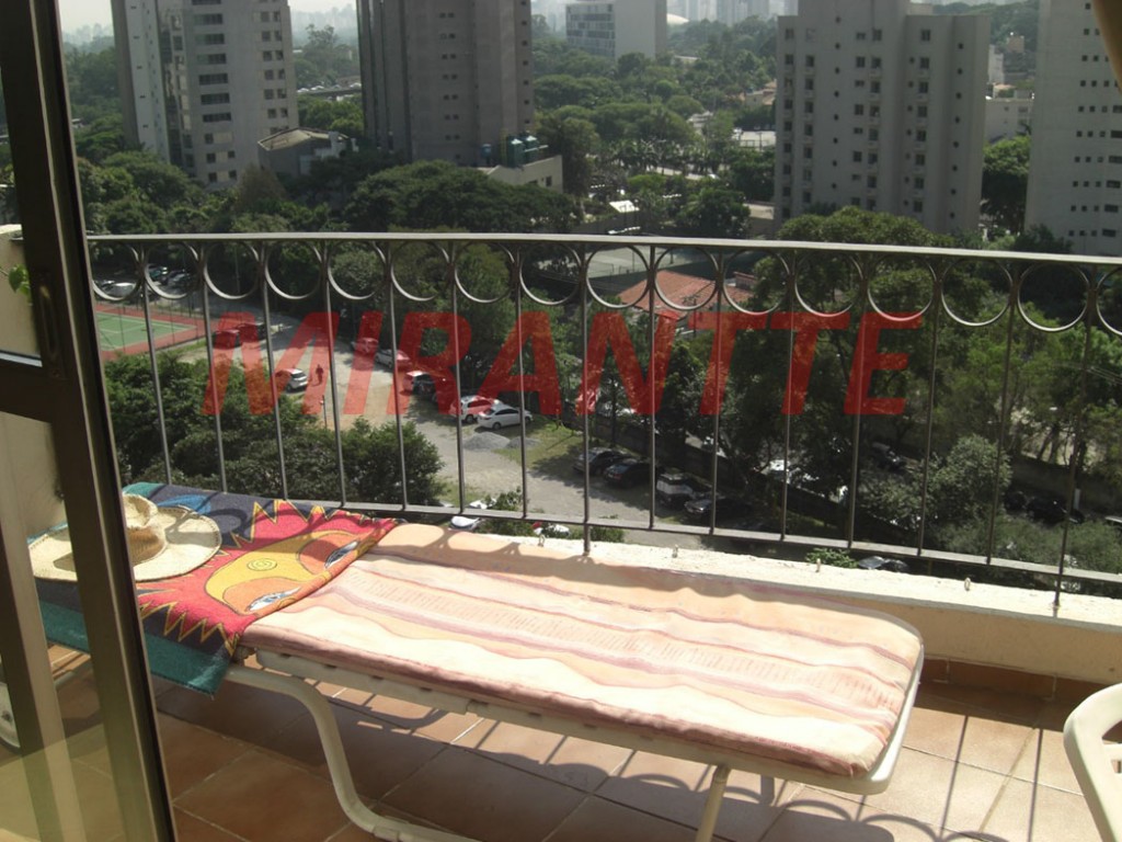 Apartamento de 98m² com 3 quartos em Vila Clementino