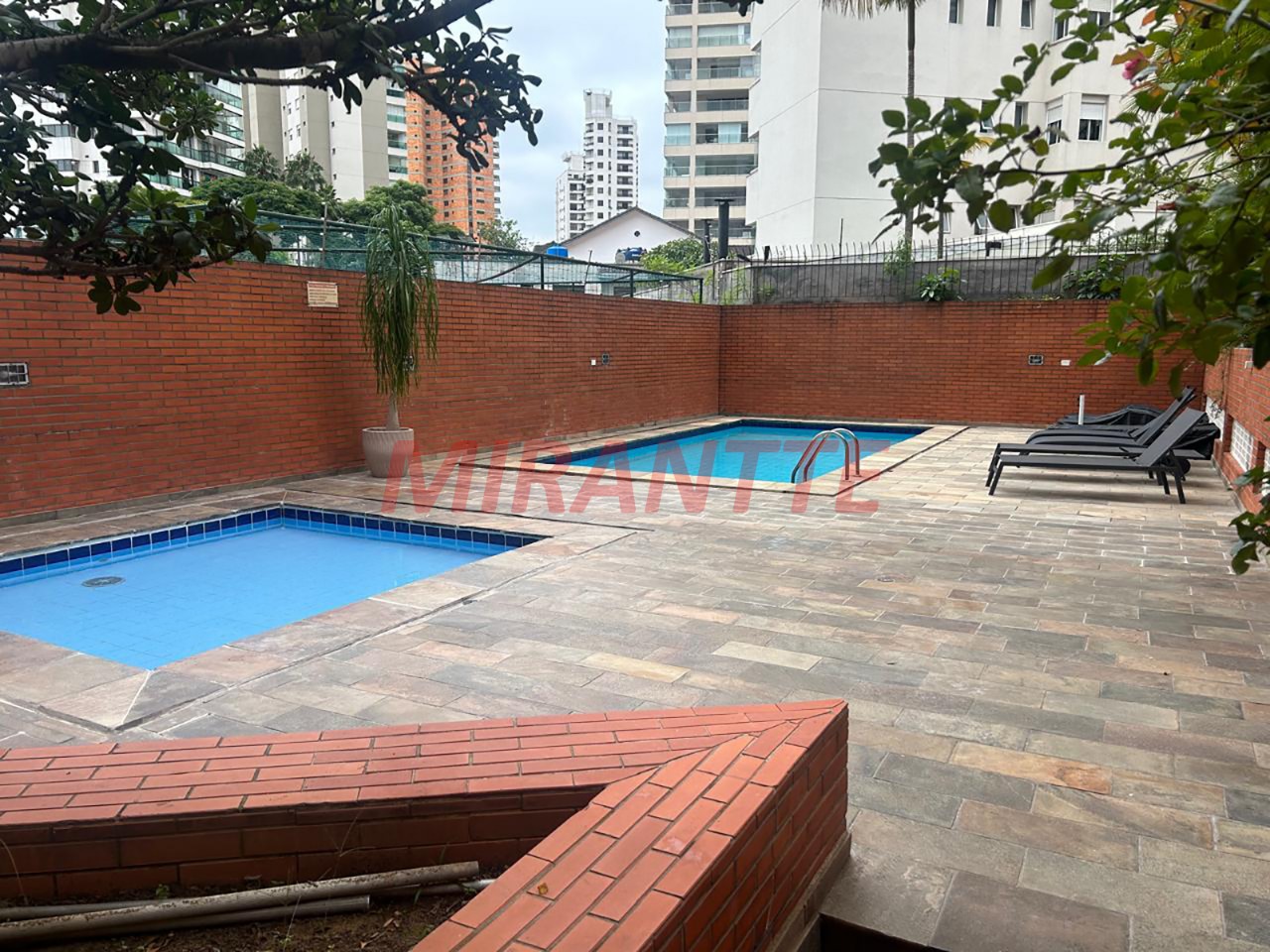 Apartamento de 105m² com 3 quartos em Santana