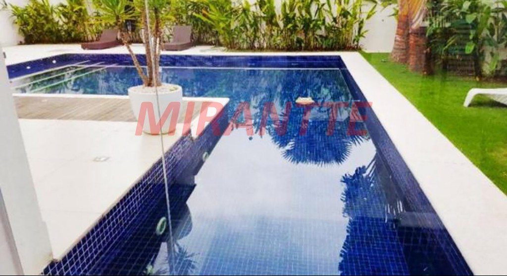 Cond. fechado com 5 quartos em Acapulco
