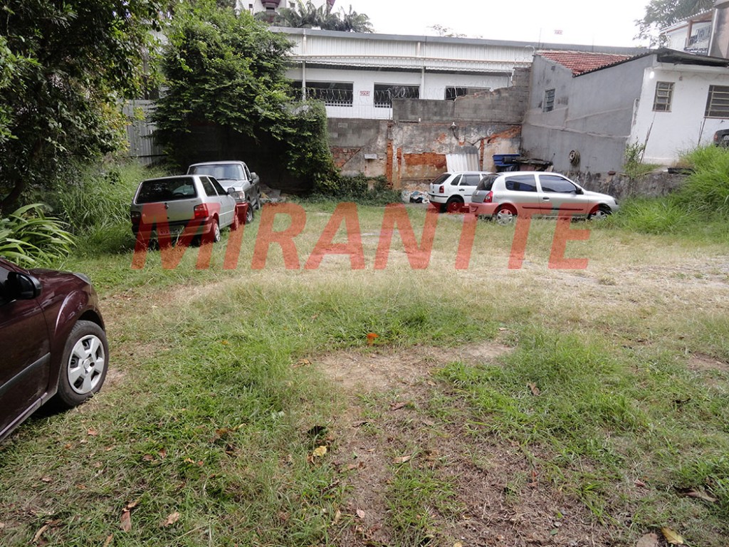 Terreno de 350m² em Água Fria