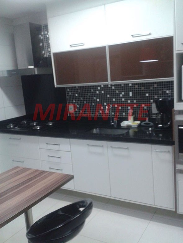 Apartamento de 130m² com 3 quartos em Santa Teresinha